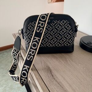 Michael Kors Black and Cream Logo Crossbody with Branded Strap